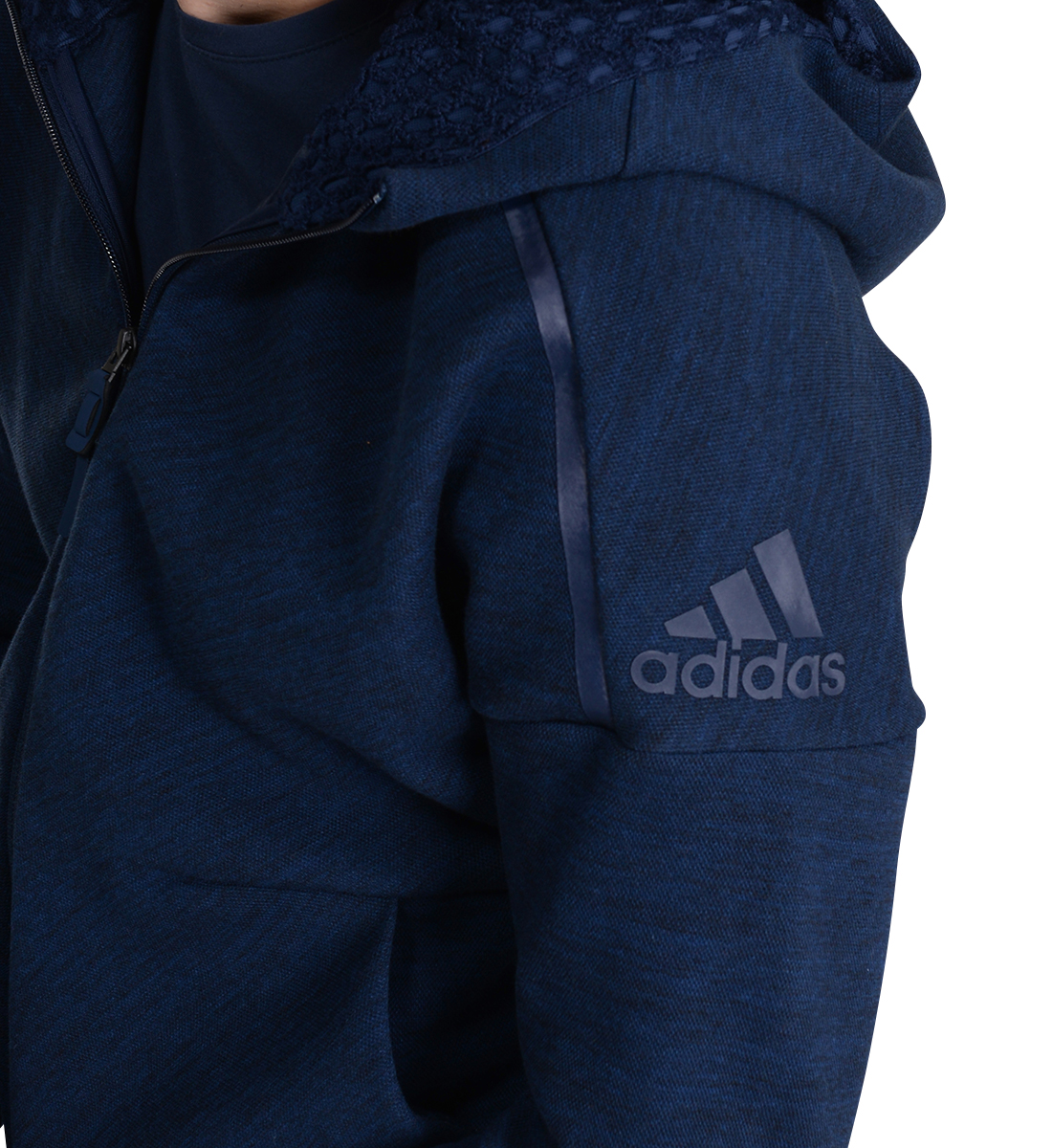 veste a capuche adidas homme